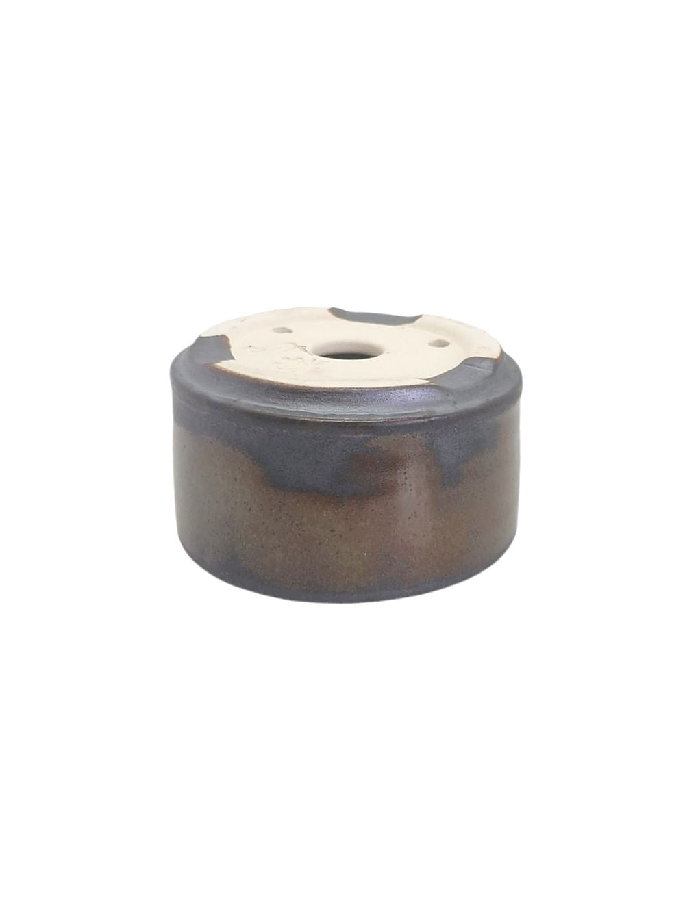 Céramique ronde artisanale diamètre 10,5cm hauteur 5,5cm créée par Sabine Besnard dans son atelier