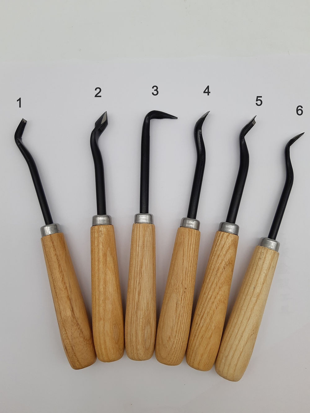 Gouge à creuser Ryuga 165mm en acier forgé avec manche bois, 6 modèles disponibles, vendue à l’unité