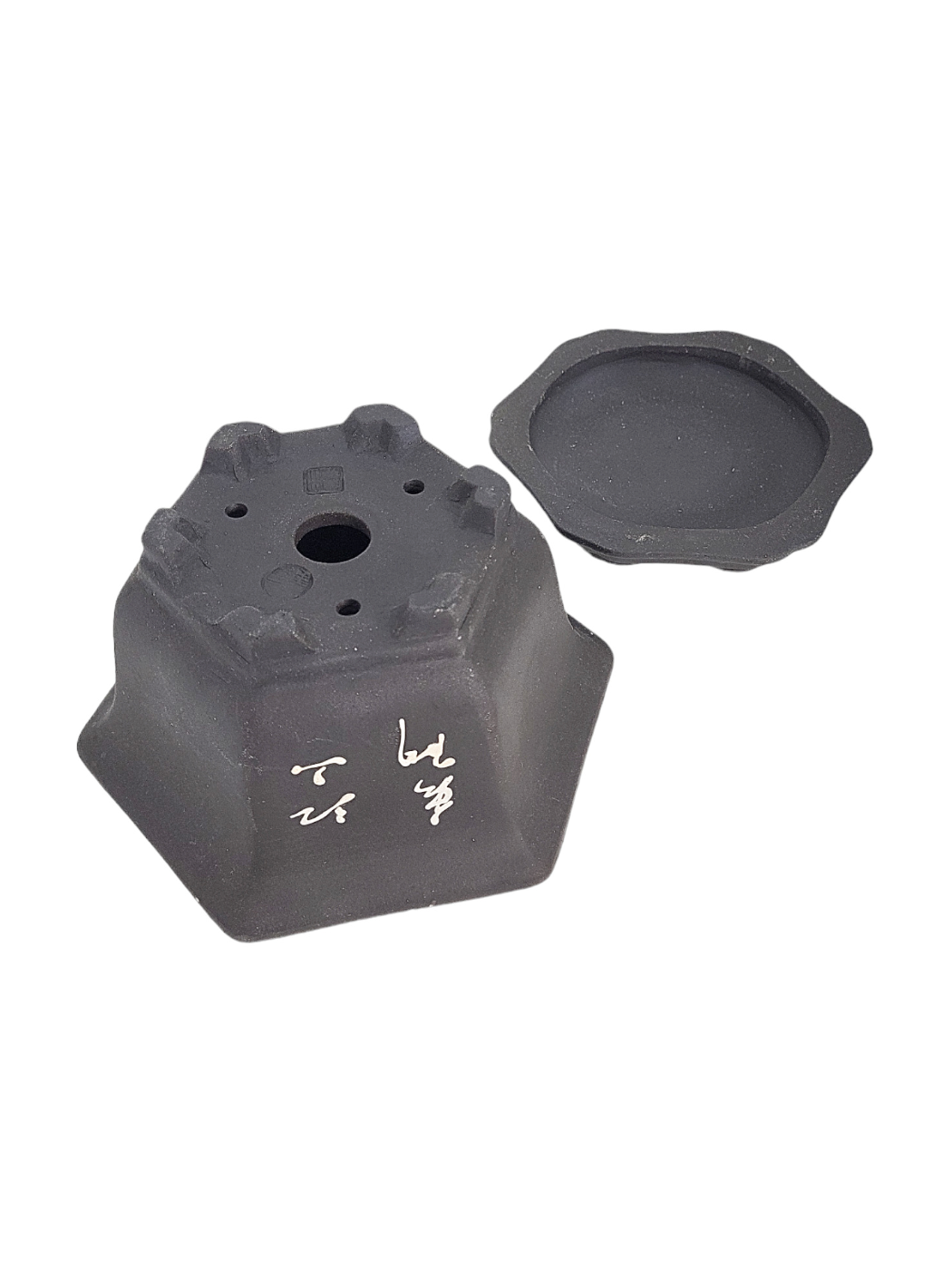 Pot hexagonal non émaillé décoré avec soucoupe