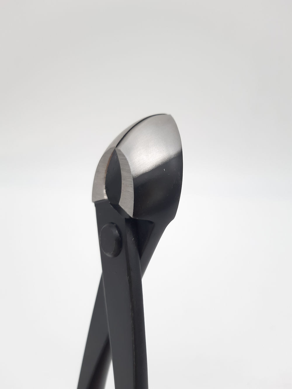 Pince concave coupe arrondie - 205mm - Ryuga®
