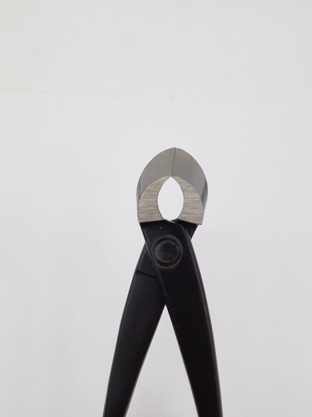Pince concave droite - 170mm - Ryuga®